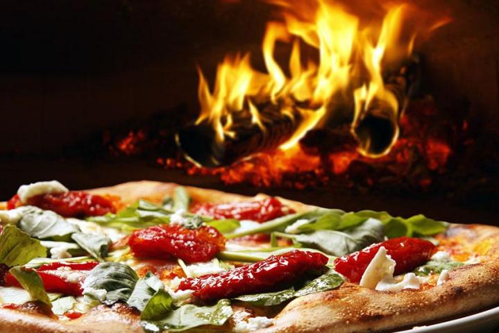 Pizza au feu de bois Périgueux