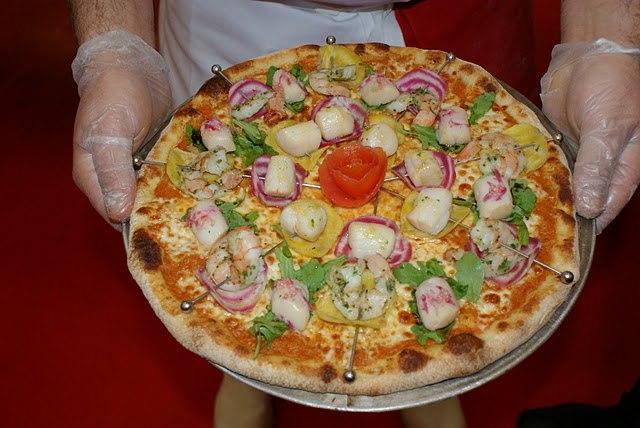 Pizza cuite au feu de bois Périgueux