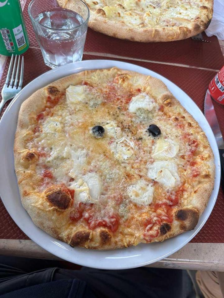 Spécialité de pizza traditionnelle à Périgueux