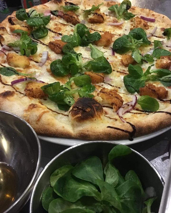 Spécialité de pizza traditionnelle à Périgueux